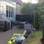 Frühstückspension Sweethome 2*