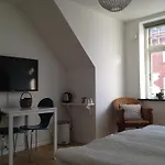 Bed & Breakfast Sweethome 2*