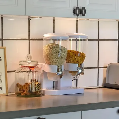فندق مبيت وإفطار Sweethome إيسبيرغ