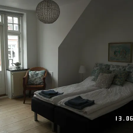 Oda ve Kahvaltı Sweethome 2*